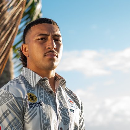 Toa Samoa player in the Eveni Pacific Elei shirt